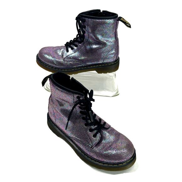 Dr. Martens Doc Delaney Holographic Combat Boots Big Girls Size 3 Purple Shimmer - Picture 14 of 14